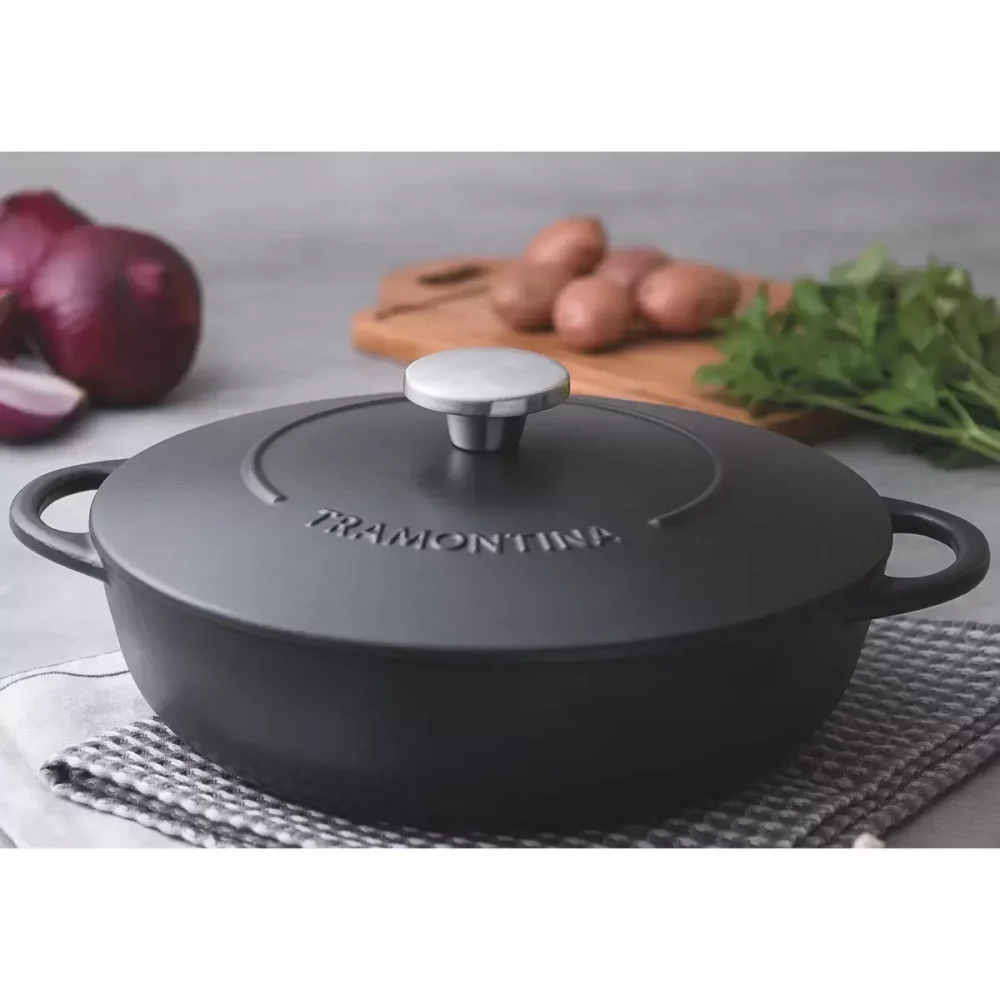 Tramontina cast iron casserole