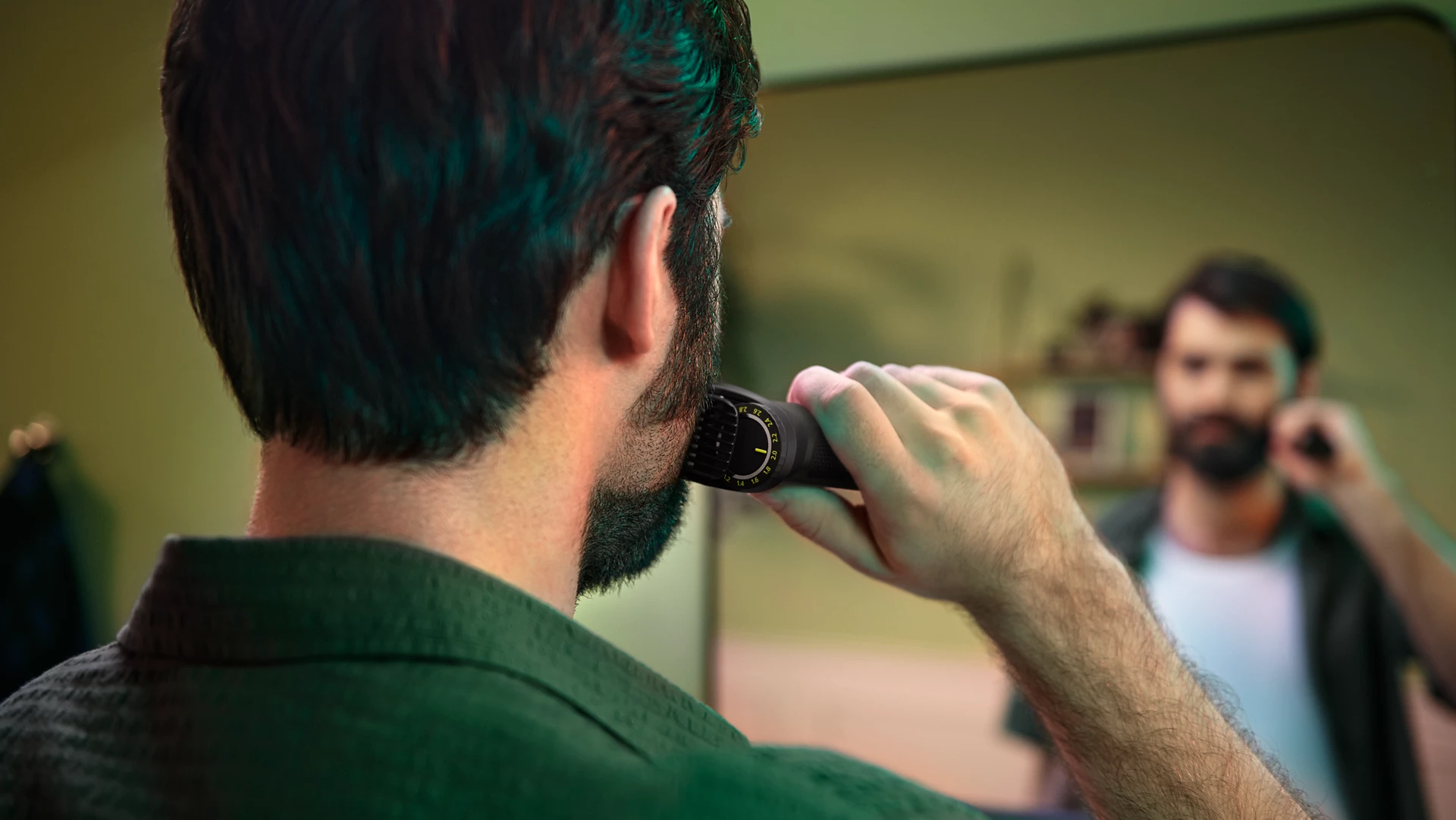 Philips Series 7000, 15-in-1 Multi Grooming Trimmer for Beard, Head and Body MG7940/15 - Image 7